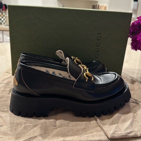 GUCCI Leather Lug Sole Horsebit Loafers Size 7.5 - Picture 7 of 10